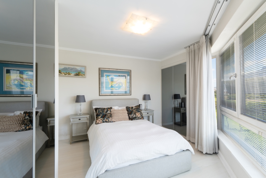 3 Bedroom Property for Sale in Mouille Point Western Cape